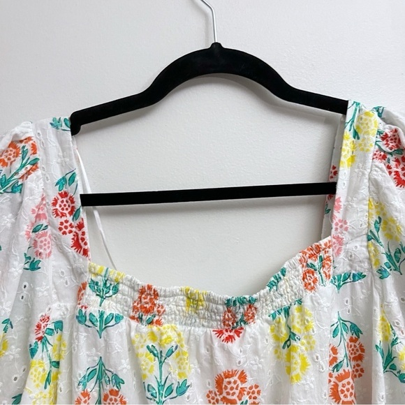 Draper James Women’s XXL Floral Multi Eyelet Embroidered Smocked Hem Blouse - Picture 5 of 7